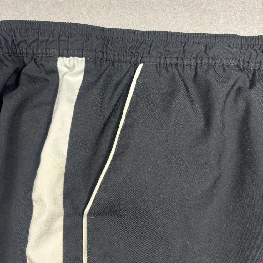 Nike Sportswear Womens Athletic Shorts Size Small Black White Striped 4.5
